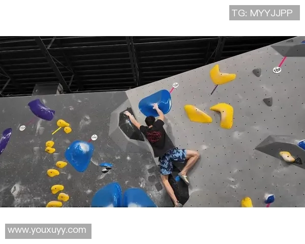 广州攀岩队区域防守战术解析与攀岩热点探讨