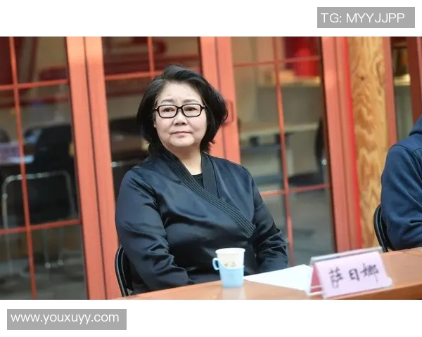 李泓澎：从青涩学子到行业领军人物的成长之路与奋斗故事