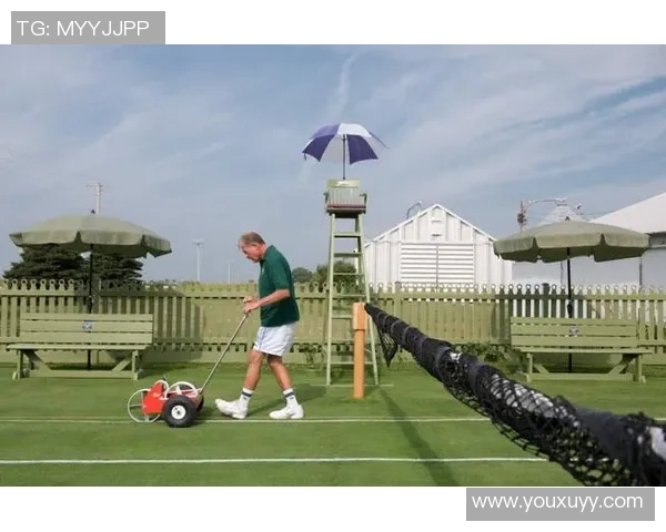 重庆网球队的防守体系解析与网球战术的深度探讨 重庆网球队的防守体系解析与网球战术的深度探讨