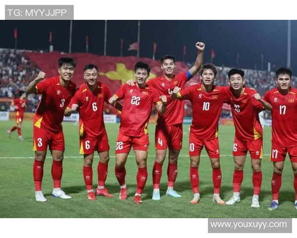 U22国足迎战越南队全力争胜期待年轻球员展现实力与风采 U22国足迎战越南队全力争胜期待年轻球员展现实力与风采